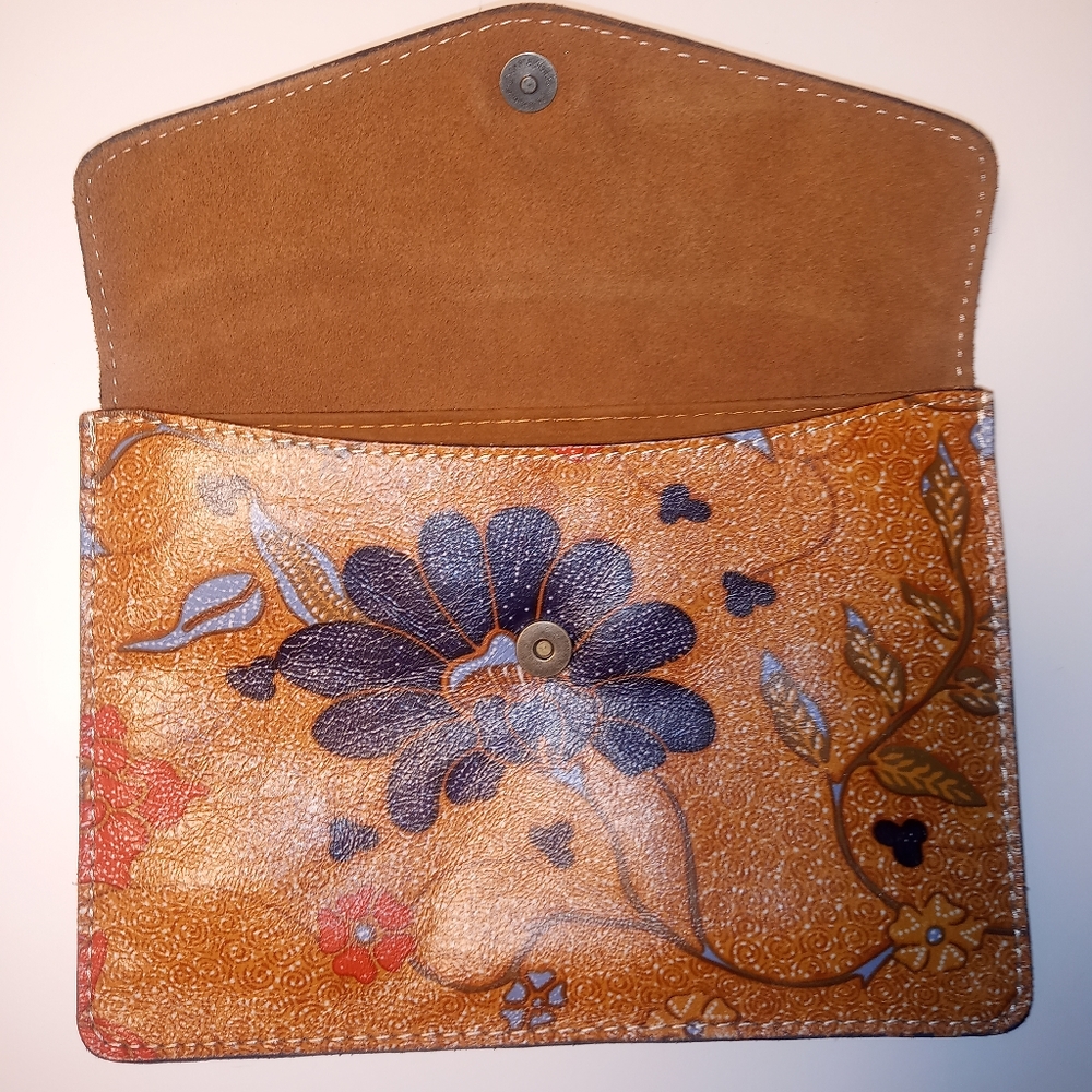 Patricia Nash Envelope Clutch